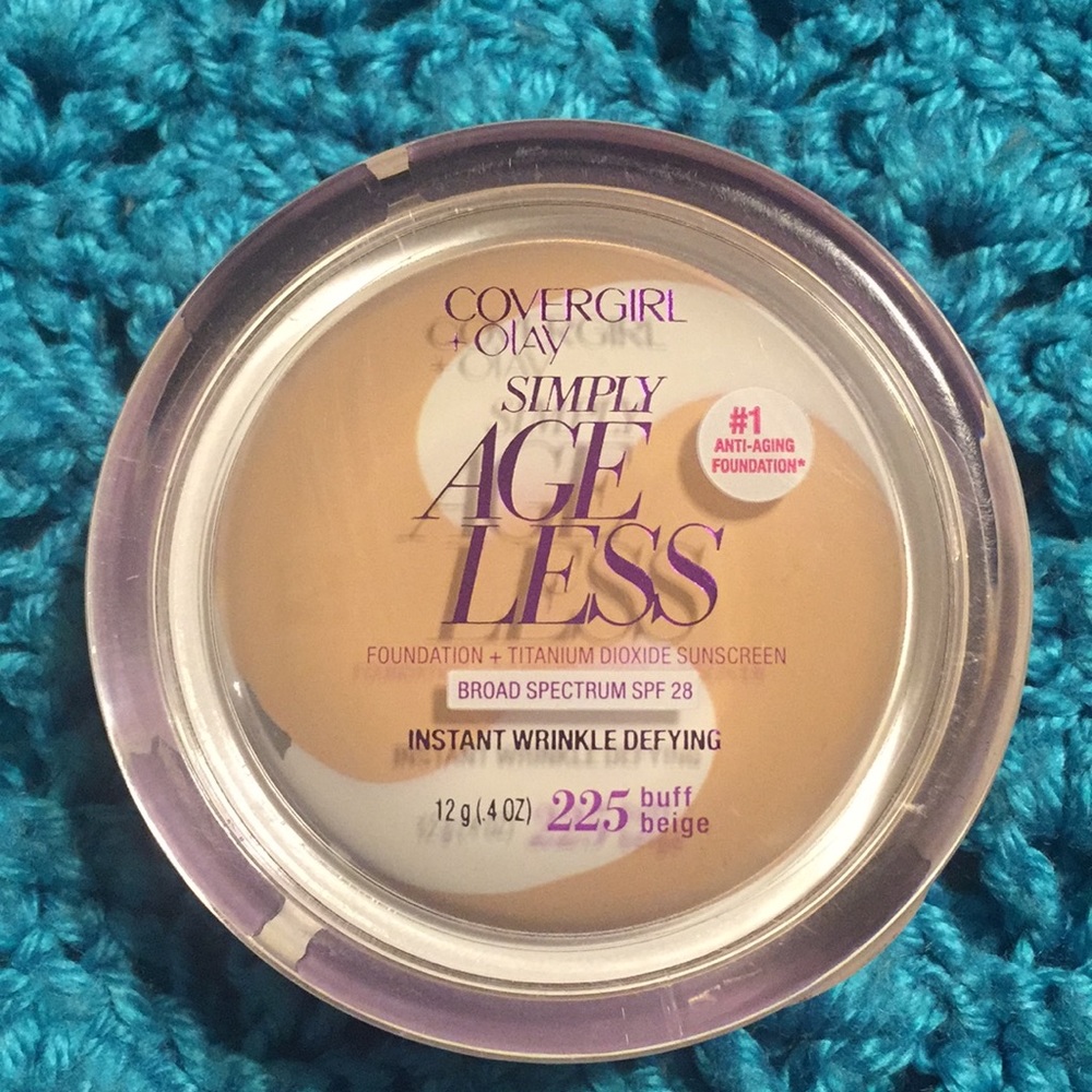 Covergirl 225buff beige